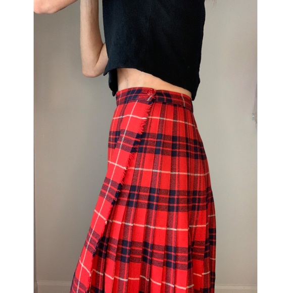 Vintage Handmade Plaid Wool Pleated Skirt - Picture 3 of 16